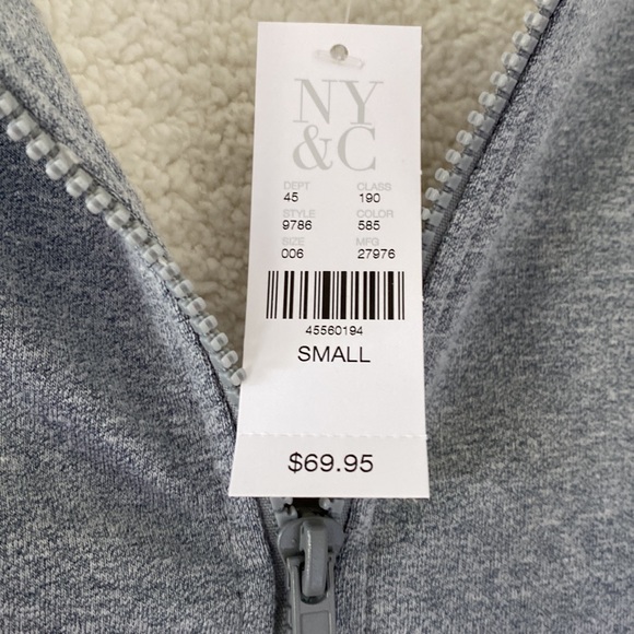 Hooded jacket - Picture 4 of 4